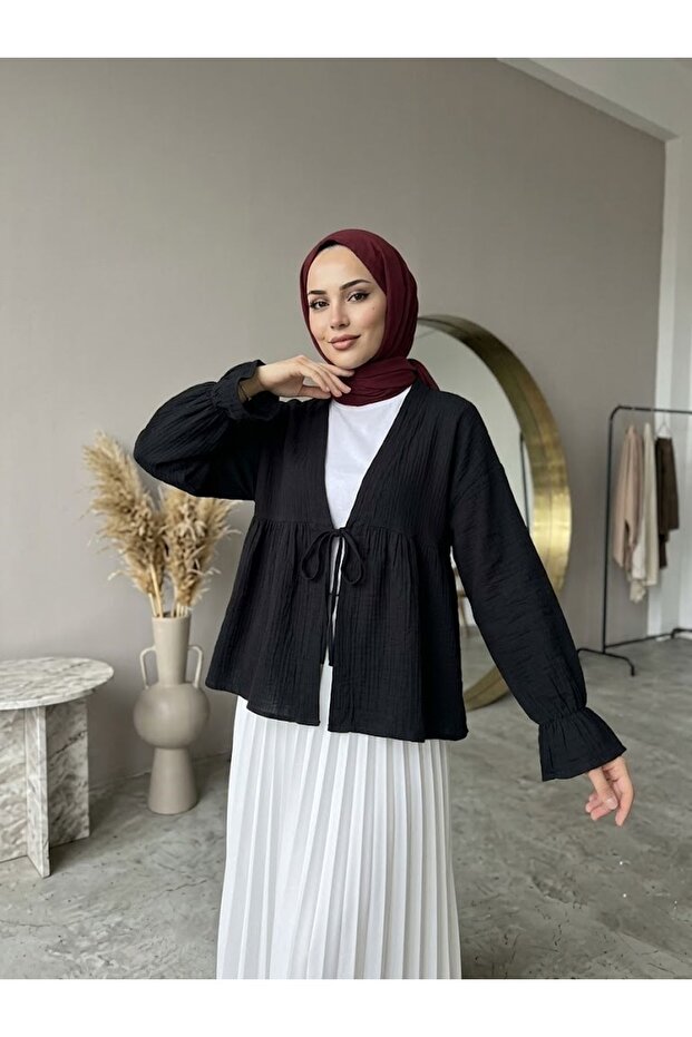 كيمونو قصير بربطة أمامية - أسود