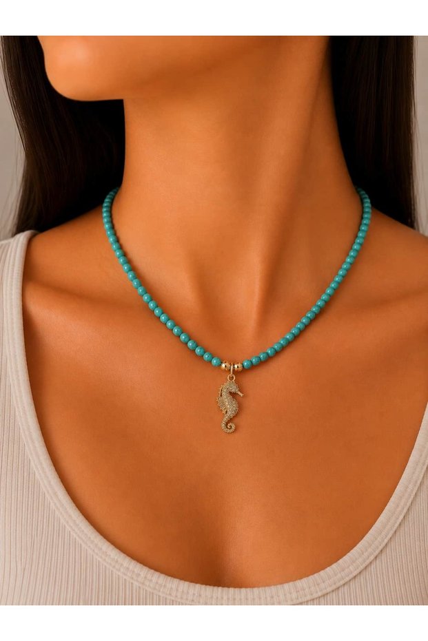 Turquoise Bead Sea Horse Detail Necklace