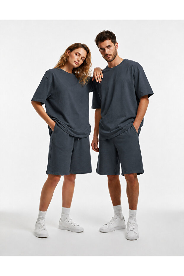 Oversize Short Sleeve Shorts Suit Suitable for Women, Men, and Couples