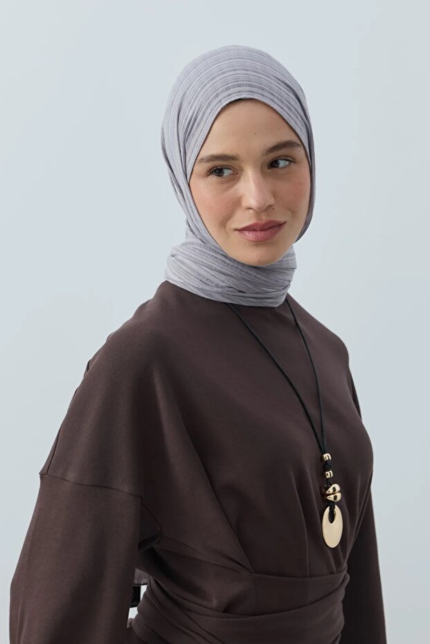 شال Misto Cotton Series باللون الرمادي الفاتح