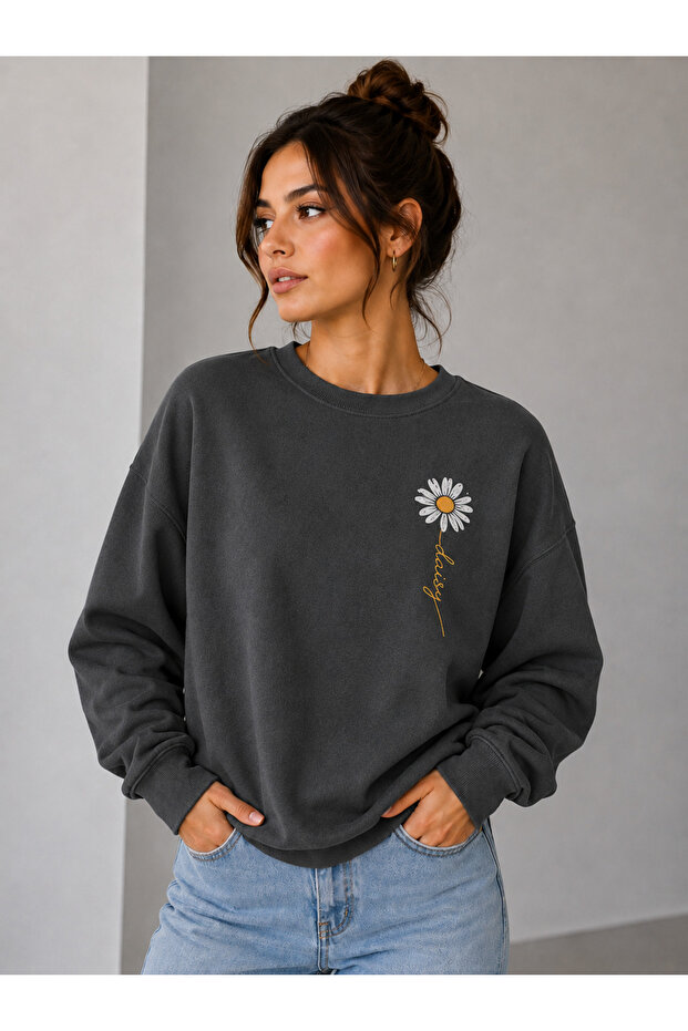 Women's Aesthetic Vertical Floral Printed Crew Neck Sweatshirt