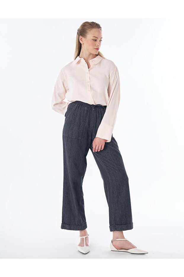 Elastic Waist Lace-Up Trousers Black