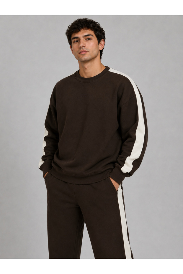 Men's Striped Detsyli Crewneck Sweatshirt with Pockets