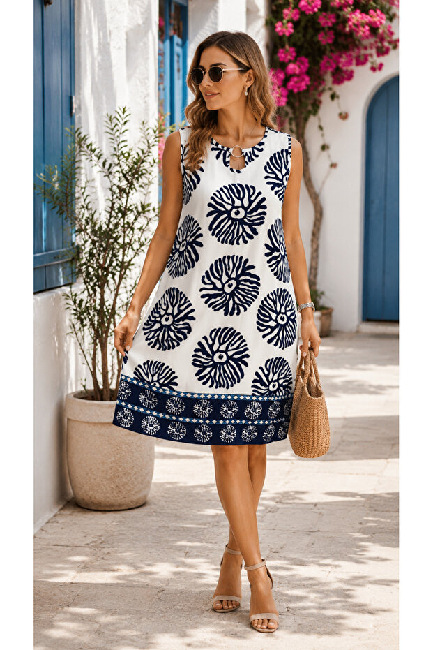 Timeless Elegance - Women's Floral Patterned Summer Breeze Dress with Ring Detail