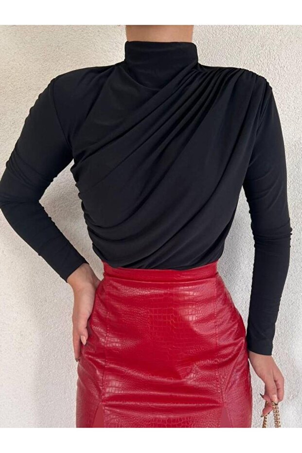 Women's Half-Throat Gathered Sandy Blouse