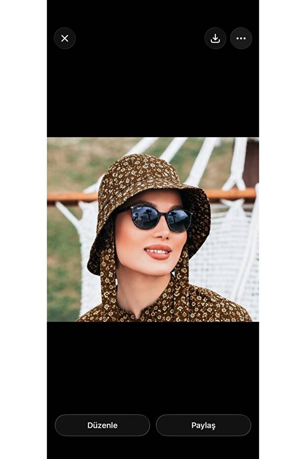 قبعة الشاطئ