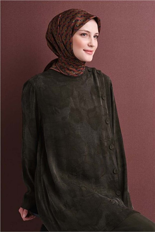 وشاح من الحرير الخالص 9604D 80