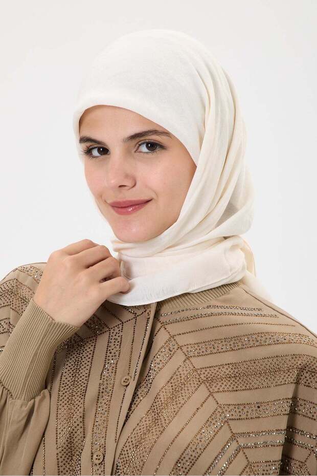 ايذربايكان وشاح ECRU