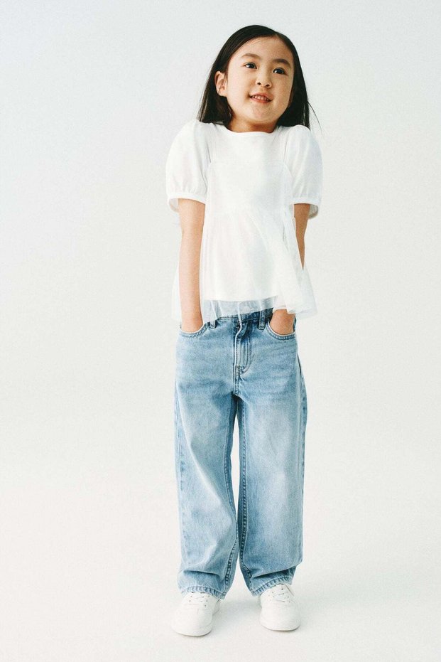 Puff-sleeved layered top