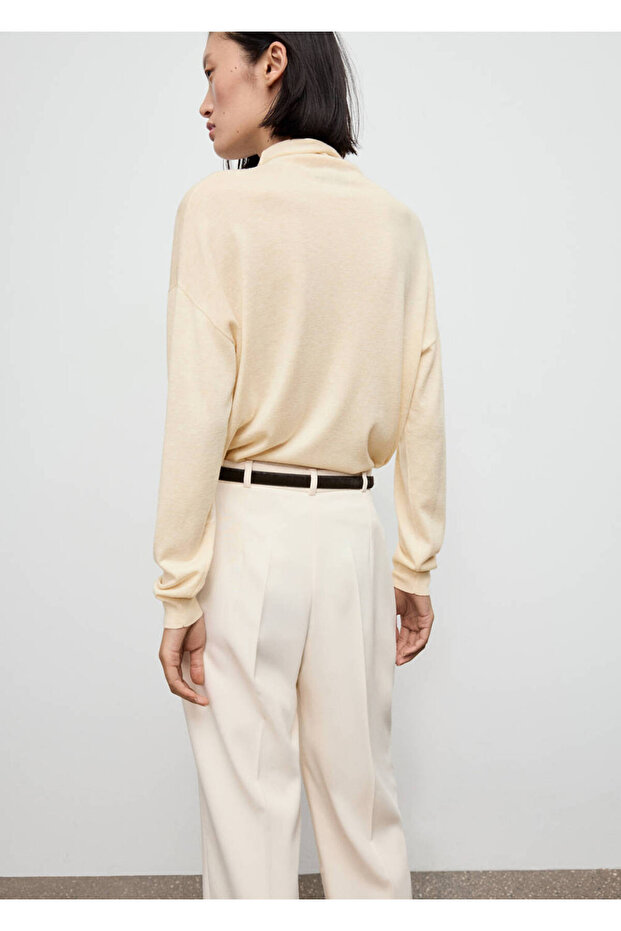 Stand Collar Sweater - 4