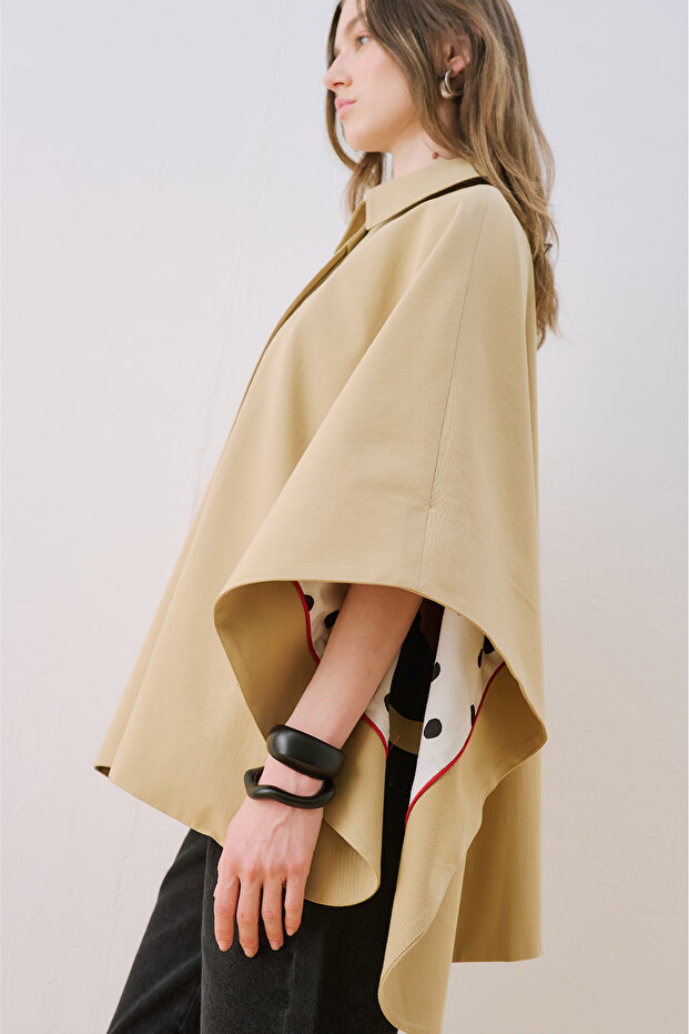 Wide-Collared Cape Jacket Camel - 6