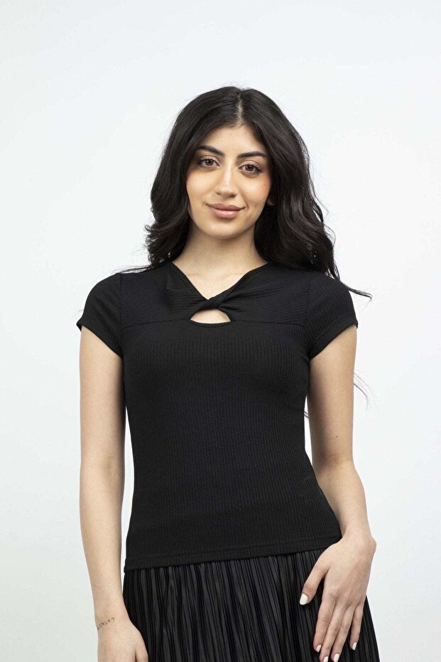 Solid Bow-Front Short-Sleeve Top - 2