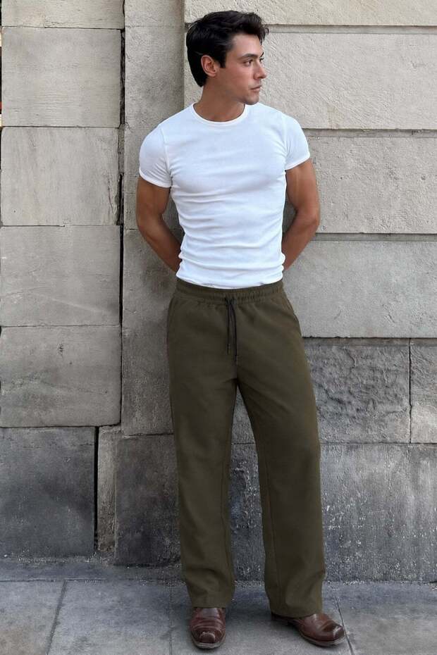 Khaki Buy Loose Trousers with Adjustable Pocket Detail 6545