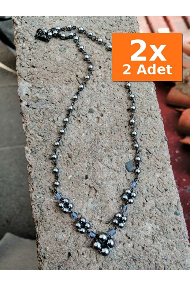 Necklace Glass Beads Minimal Elegance