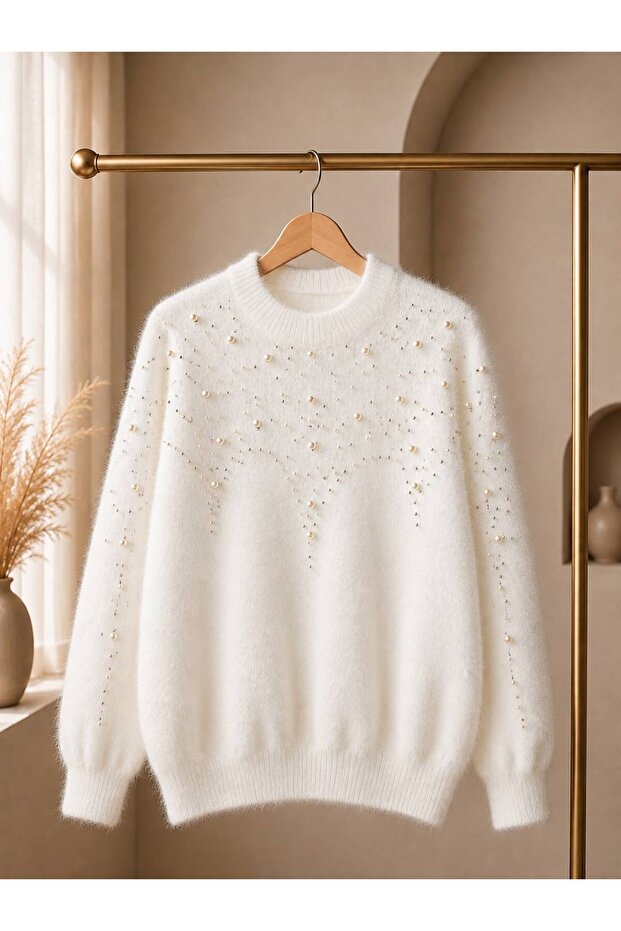Pearl Stone Detailed Beard Knitwear Women's Sweater