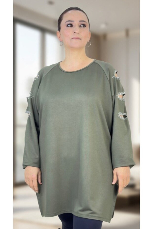 Window Detail on the Sleeves, Stone Embroidered, Bicycle Collar, Slit, Viscose Fabric, Extra Large Size Bluz