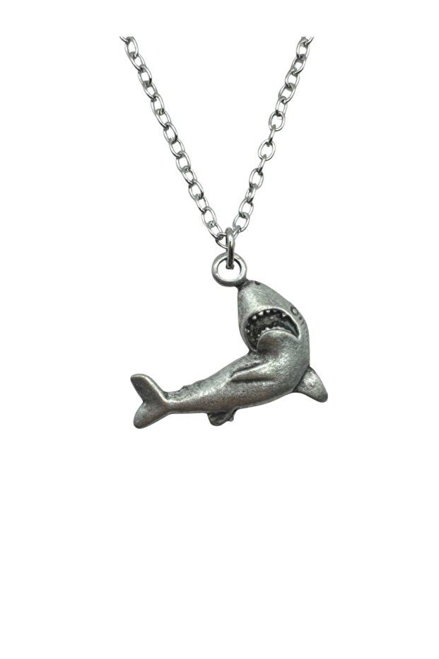 Unisex Necklace with Shark Figure – Strong, Courageous, and Sailor-Spirited Design