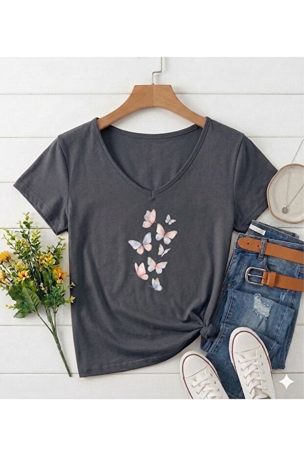 Butterflies Printed Women's V-Neck Regular Fit Tshirt