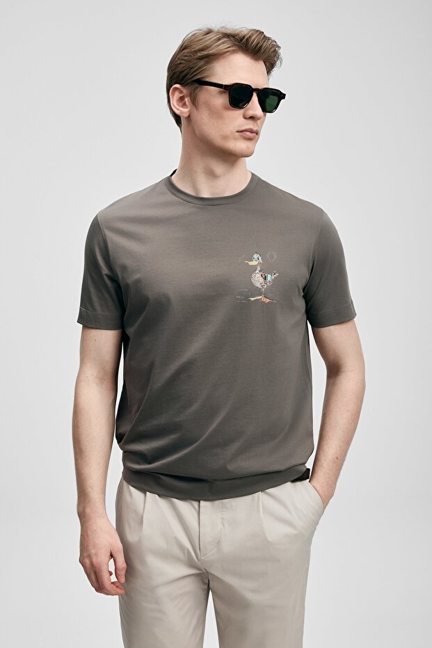 Fınx Modern Graphic T-Shirt 111020313