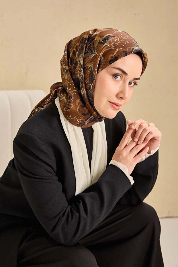 تيفيل سيف سيفت سيفيك 11510 - 26 نمط زهور بني