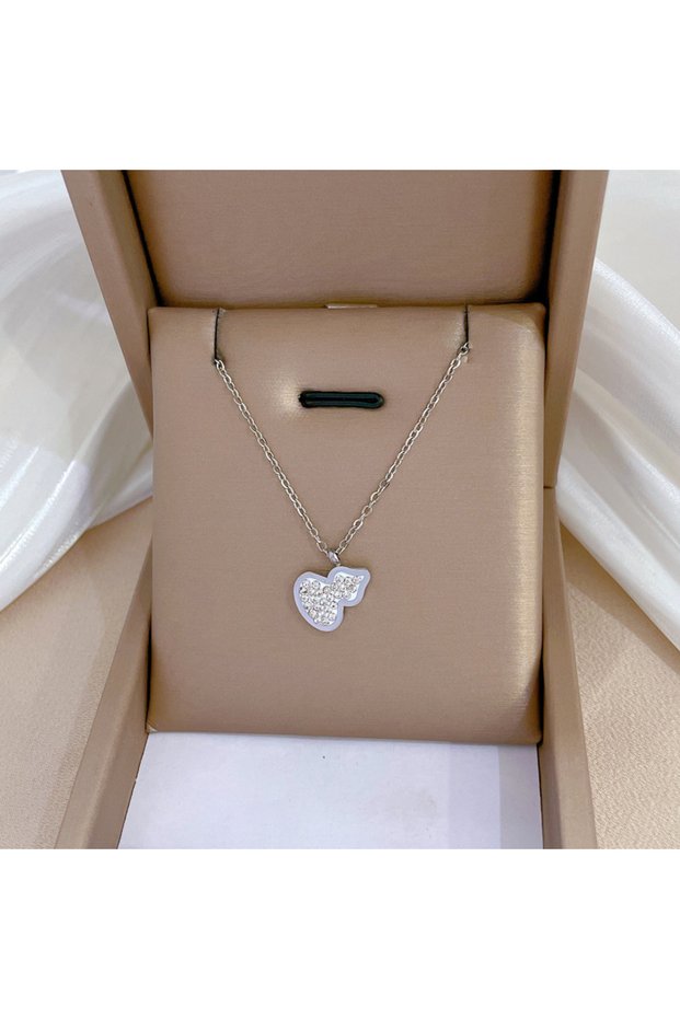 ✨ – Crystal Heart Necklace ❤️
