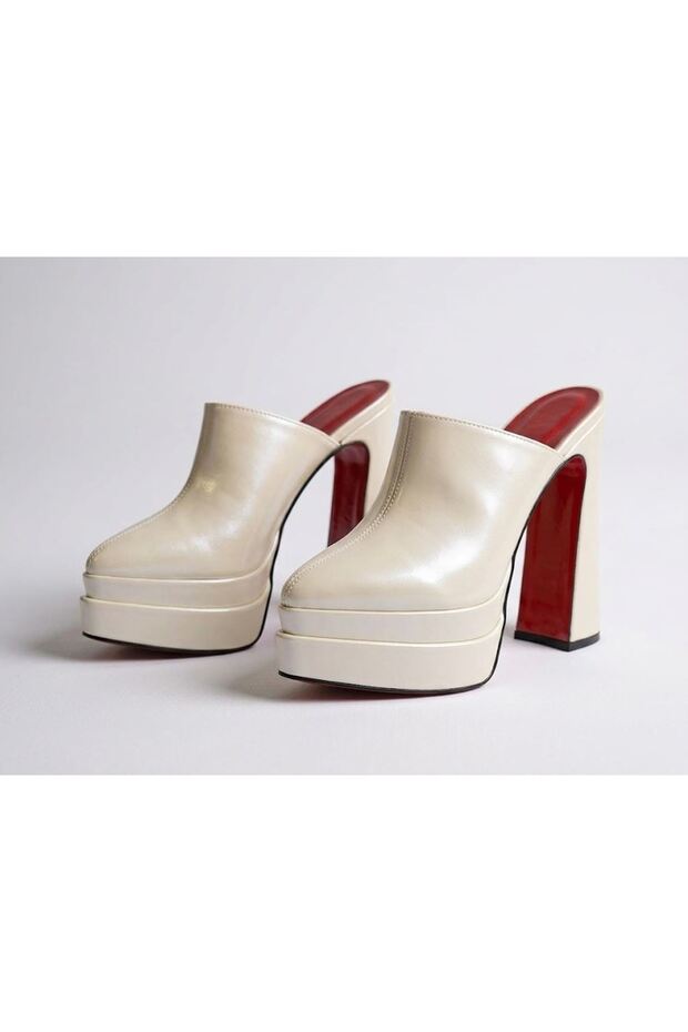 Sortil Skin Double Platform Design Closed Toe Women's Slippers High Heeled Shoes