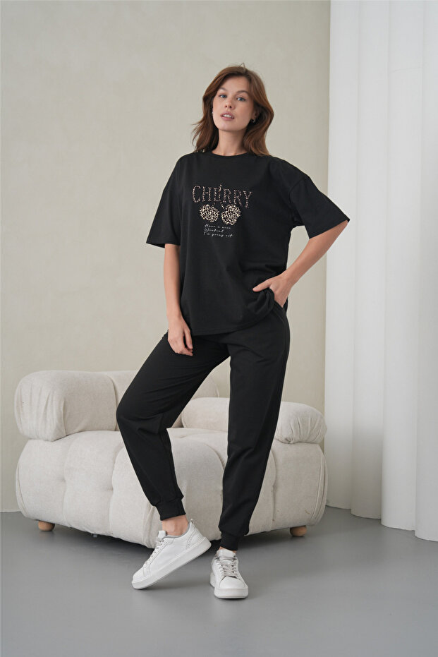 Women's Leopard Pattern Cherry Printed Black Round Neck T-Shirt Black Jogger Sweatpants Set