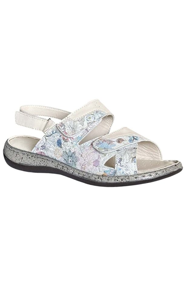 26Y Nbl10 White Women's Genuine Leather Daily Sandals