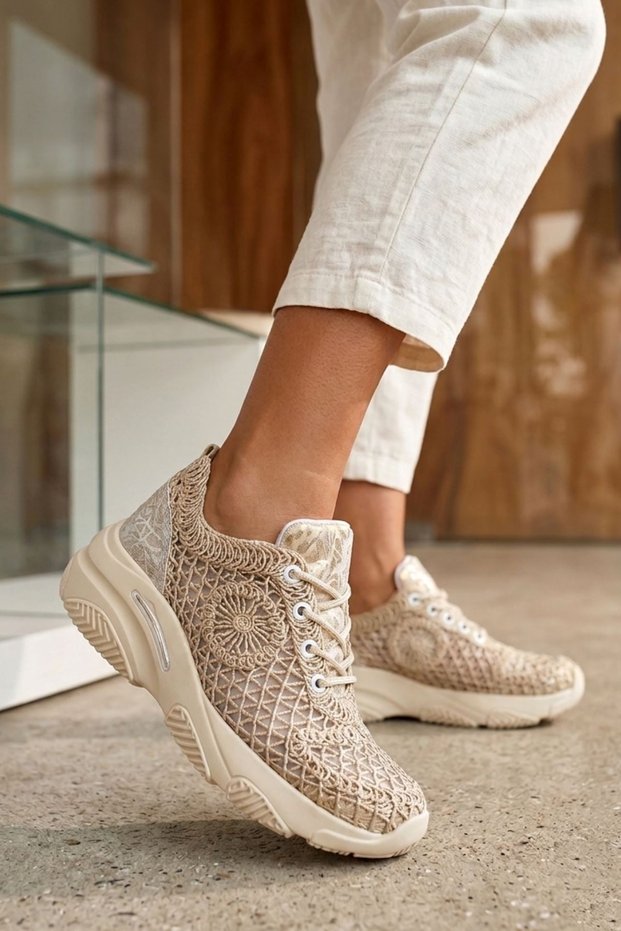 Lorayne Nude Knitwear Women's Sports Shoes