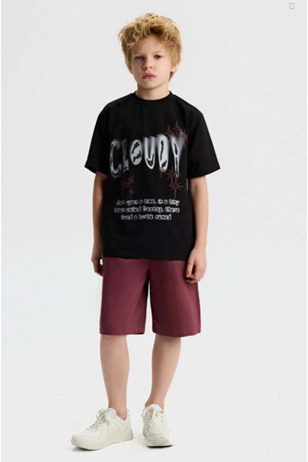 61318 Growing Boy's Shorts Claret Red