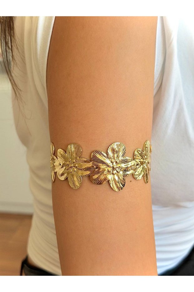 Steel Gold Color Flower Patterned Women's Upper Arm Bracelet