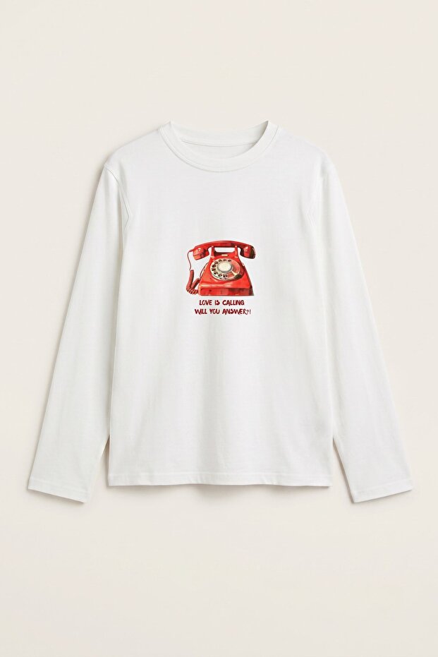Women's Long Sleeve T-Shirt Love Is Calling Printed White – Stretchy Fabric, Comfortable Fit, Crew Neck