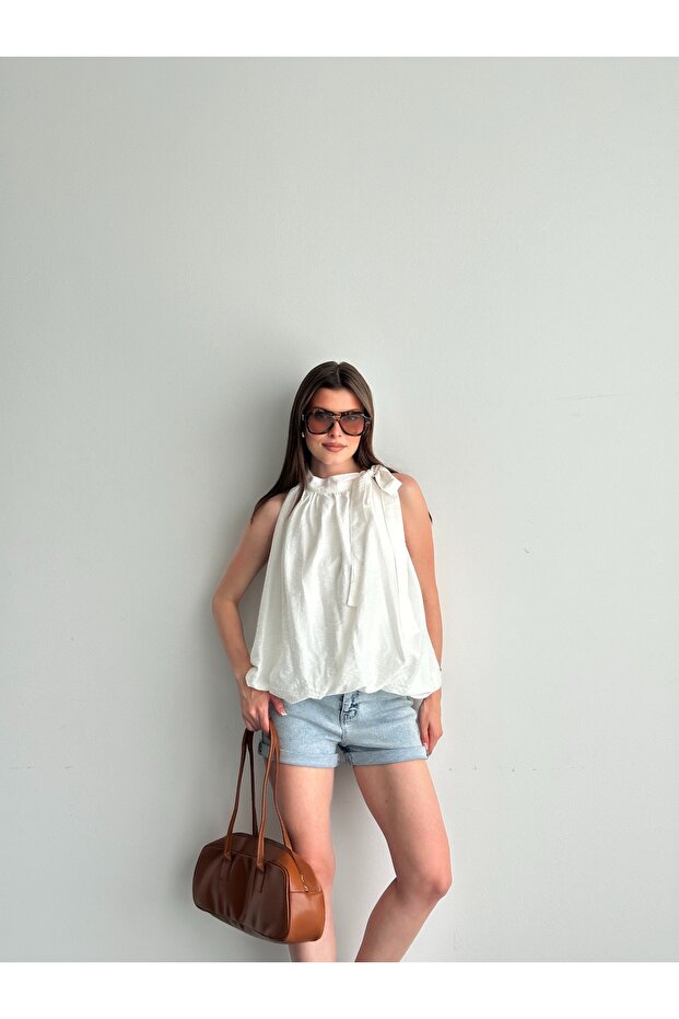Halter Neck Balloon Blouse