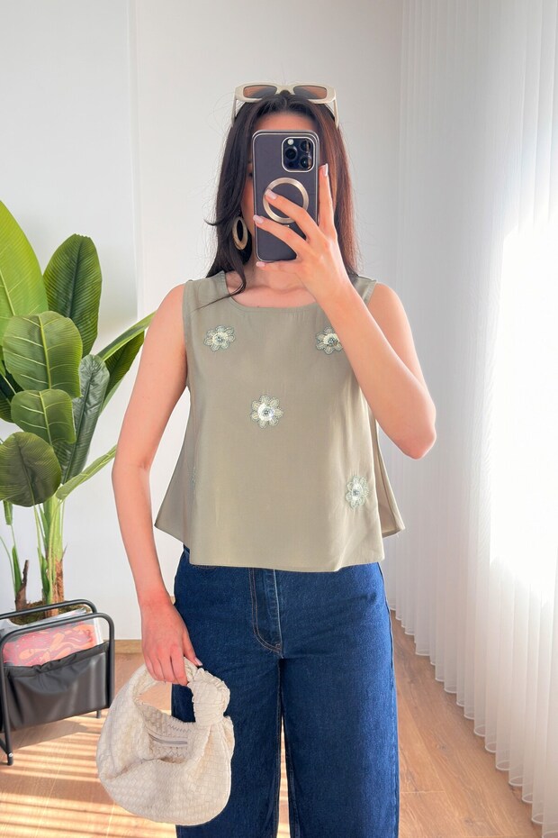 Daisy Bead Embroidered Thick Strap Khaki Blouse