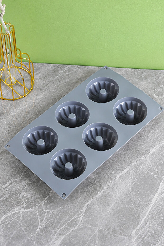 6-Piece Muffin and Cake Mold - Silicone Muffin Cake Mold - Silicone Fireproof Non-Stick High Temperature Resistant Extra Quality