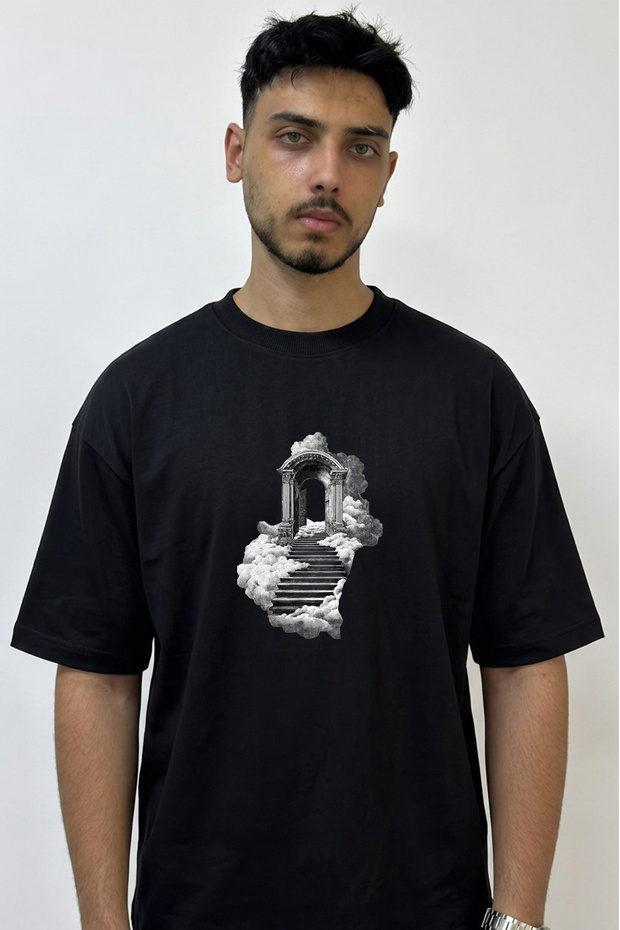 Heaven's Gate Design Printed Oversize Black T-Shirt
