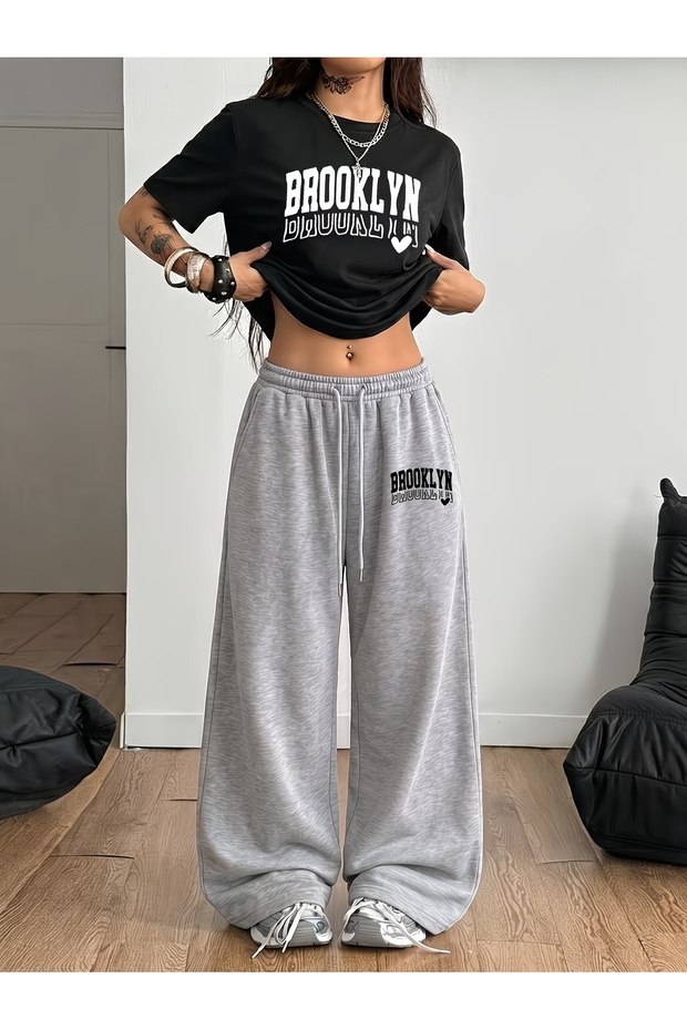 Unisex Brooklyn Printed Oversize Tshirt and Baggy Sweatpants - Summer Two-Piece Tracksuit Set