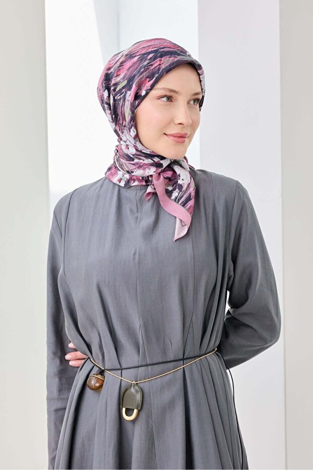Velora Scarf Watercolor Flower Dried Rose