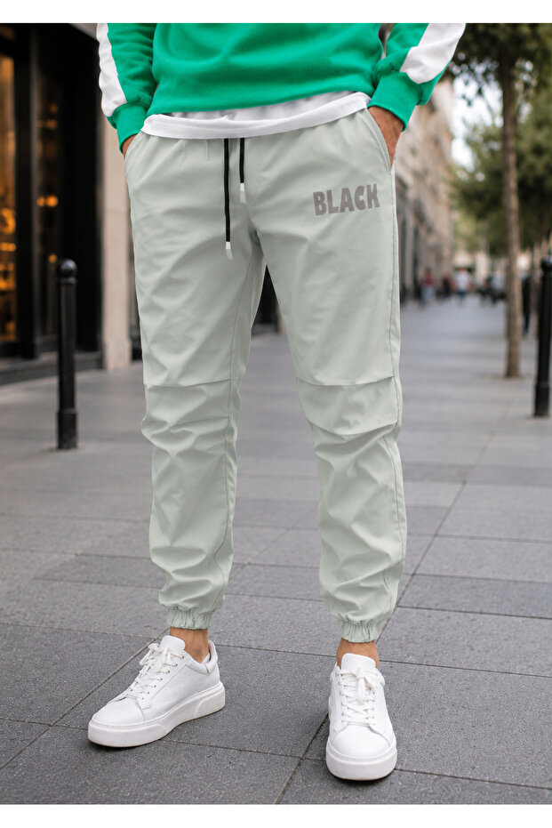 Men's Parachute Fabric Jogger Pants with Elastic Waist and Cuffs