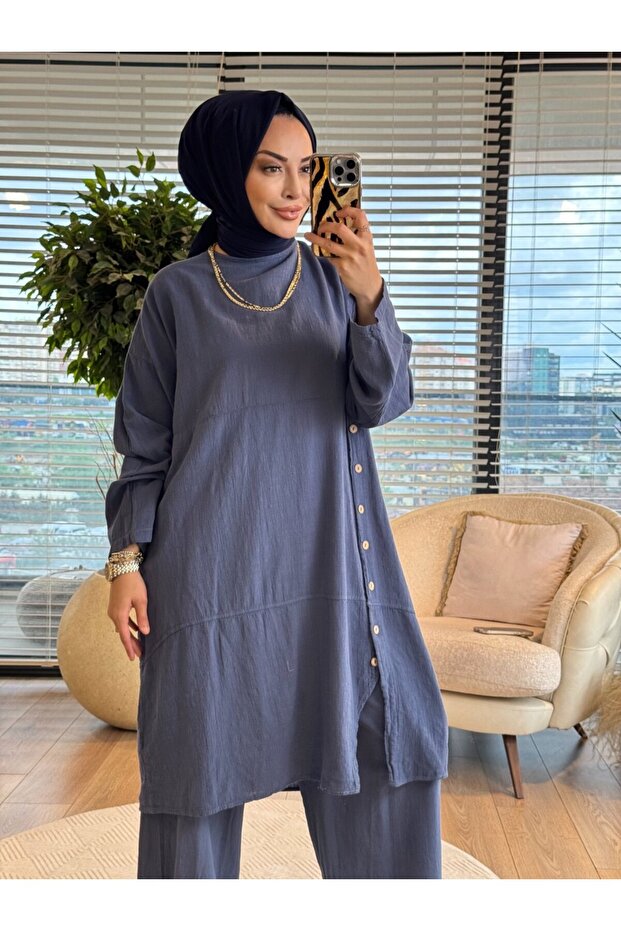 7107 طقم تونيك طويل بأزرار جانبية من الكتان باللون النيلي