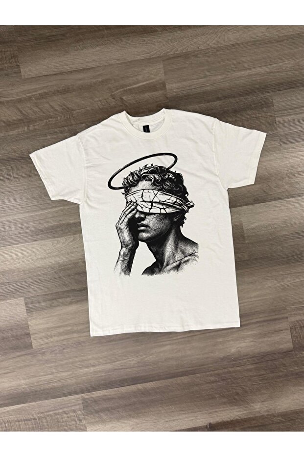 Blindfold Statue Printed Unisex Oversize T-Shirt