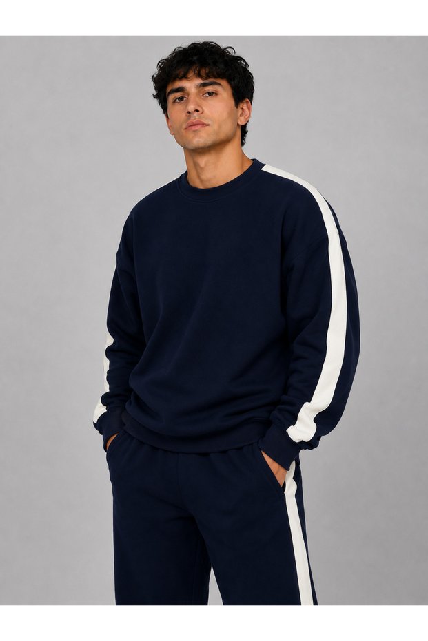 Men's Striped 0-Collar Sweatshirt