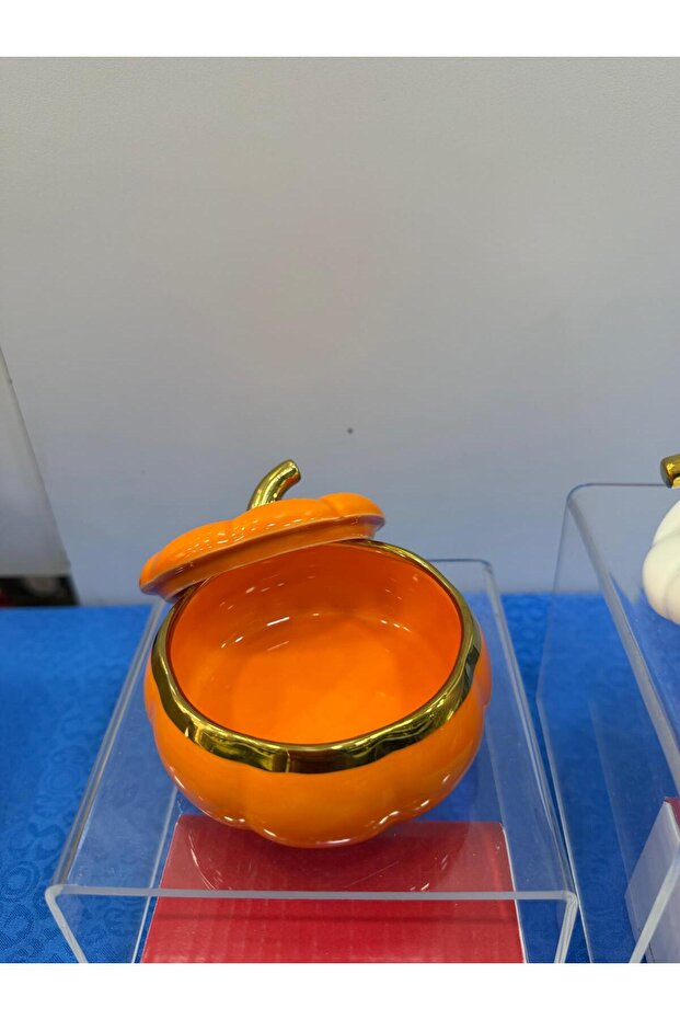 Acar Tansy Lidded Bowl