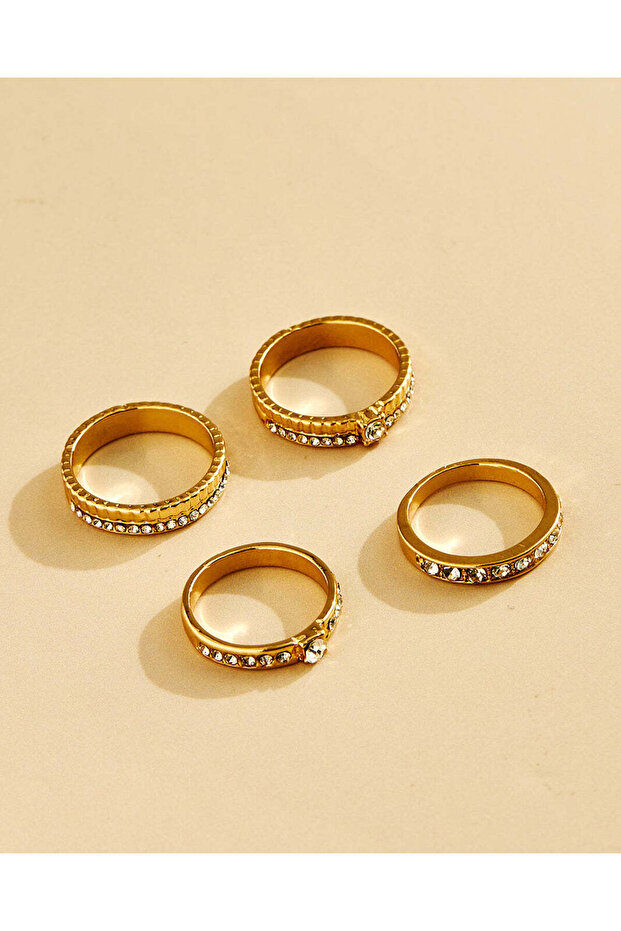 Women Gold Embellished Ring Set (Pack Of 3)