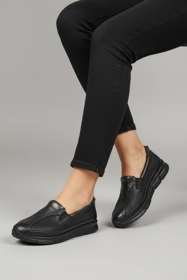 Genuine Leather Lightweight Daily Women's Shoes Special for Bone Protrusions (36-42)