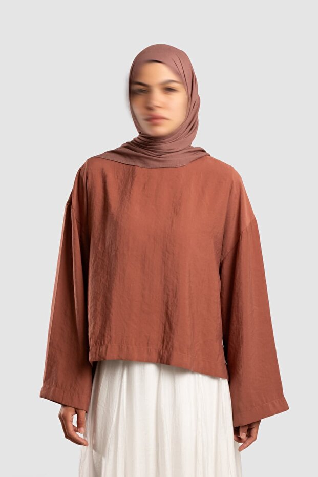 بلوزة مودال بأكمام قصيرة كيريت