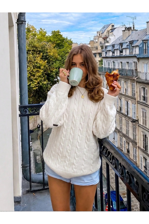 Women's Oversize Crew Neck Hair Knit Patterned Knitwear Sweater