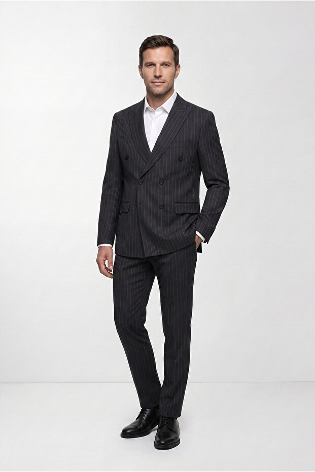 6 Drop Regular Fit Standard Cut Pointed Collar Striped Double Breasted Suit