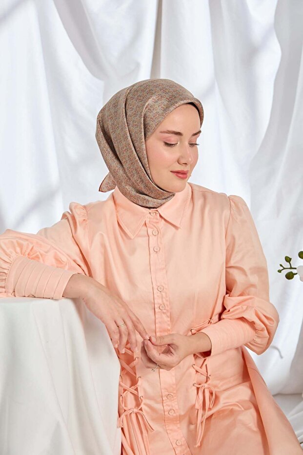 Twill Silk Scarf Mini Bouquet Mink