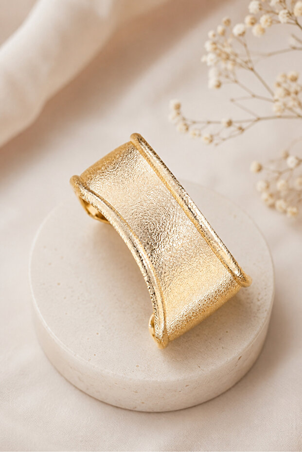 Brand Model Gold Thick Handcuff Bracelet Adjustable